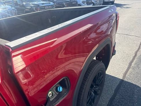 Used 2023 GMC Sierra 1500 Elevation AWD/4WD image 6