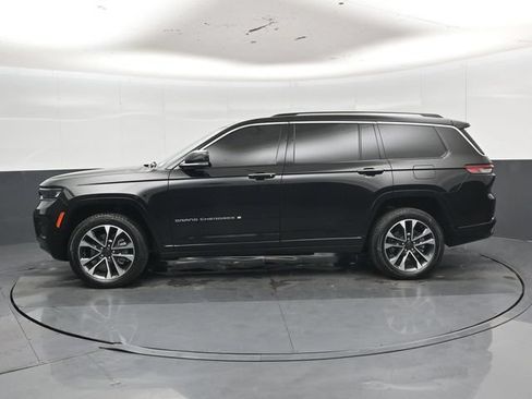 Used 2021 Jeep Grand Cherokee L Overland w/ Luxury Tech Group IV AWD/4WD image 38