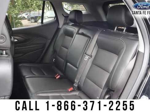 Used 2024 GMC Terrain SLT AWD/4WD image 24