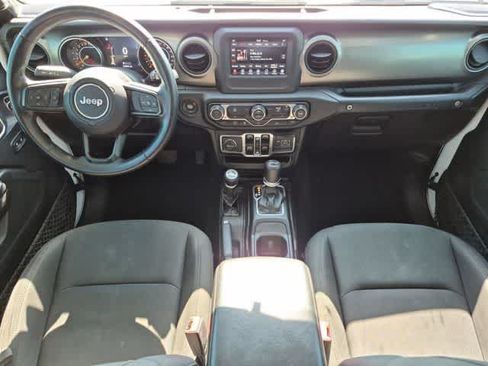 Certified 2018 Jeep Wrangler Unlimited Sport S AWD/4WD image 15