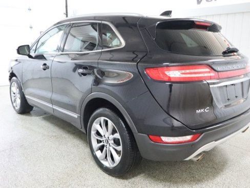 Used 2019 Lincoln MKC Select w/ Select Plus Package AWD/4WD image 3