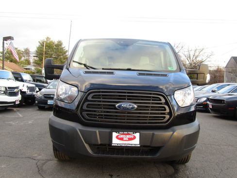 Used 2018 Ford Transit 150 XL image 2