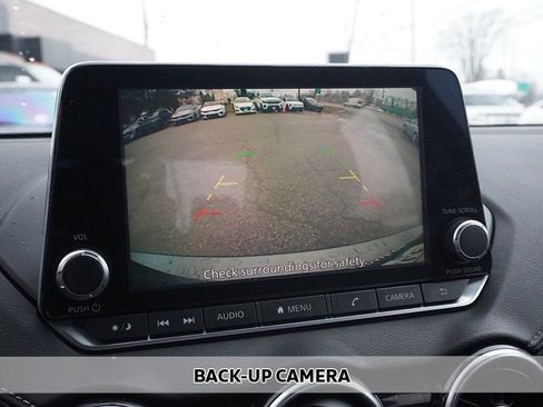 Used 2020 Nissan Sentra SV FWD image 4