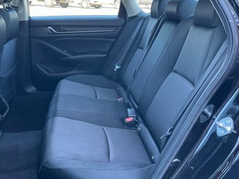 Used 2021 Honda Accord LX image 29