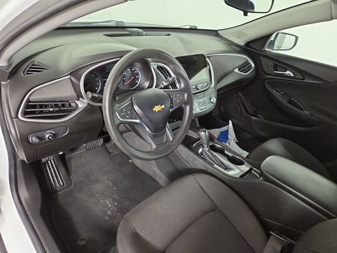 Used 2020 Chevrolet Malibu LS FWD image 13