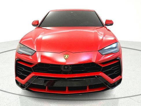 Used 2022 Lamborghini Urus AWD/4WD image 2