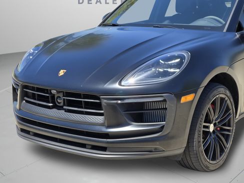 Used 2025 Porsche Macan S AWD/4WD image 33