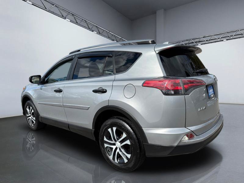Used 2018 Toyota RAV4 LE w/ All Weather Liner Package AWD/4WD image 5