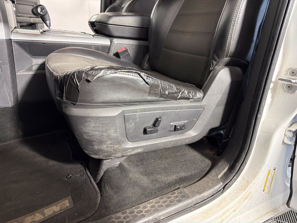 Used 2012 RAM 1500 Sport w/ Sport Premium Group AWD/4WD image 12