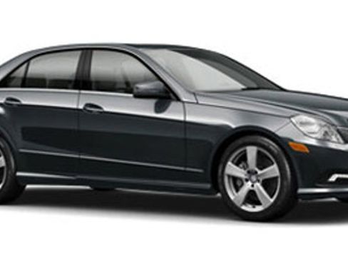 Used 2011 Mercedes-Benz E 350 4MATIC Sedan image 1