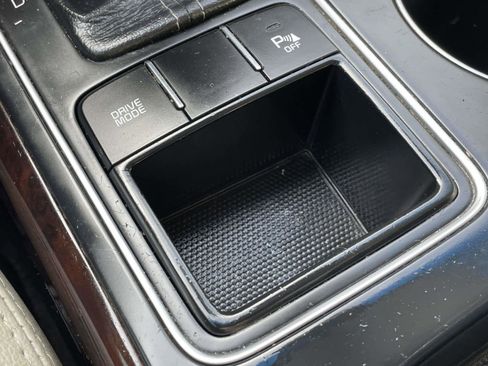 Used 2017 Kia Sorento EX image 21