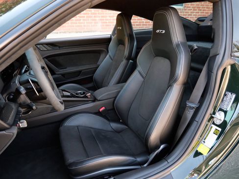 Used 2022 Porsche 911 GT3 RWD image 13