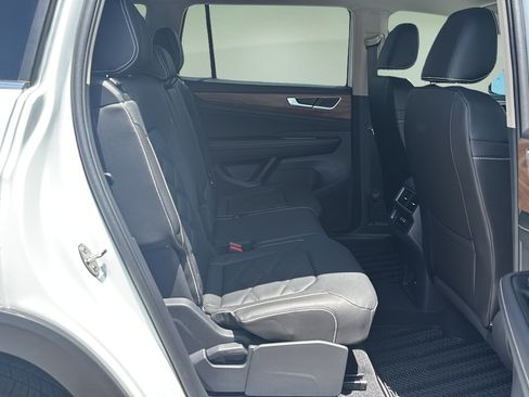 New 2026 Volkswagen Atlas SE AWD/4WD image 13