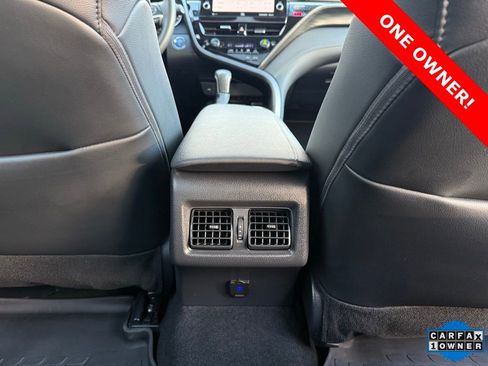 Used 2024 Toyota Camry XLE image 22