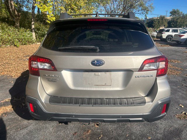 Used 2018 Subaru Outback 2.5i Limited AWD/4WD image 4