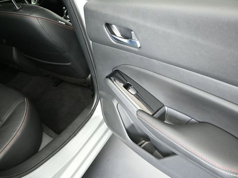 Used 2024 Nissan Altima 2.5 SR w/ SR Premium Package image 21