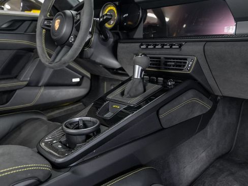 Used 2024 Porsche 911 GT3 RWD image 19