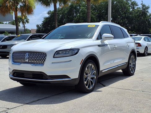 Used 2023 Lincoln Nautilus Reserve w/ Equipment Group 201A AWD/4WD image 3