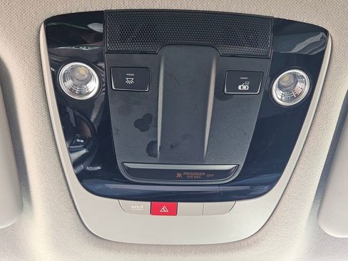 Used 2025 Kia Seltos S FWD image 26