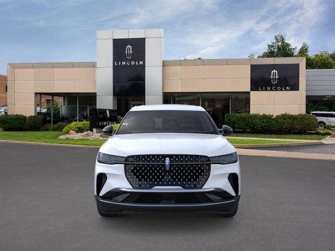 New 2026 Lincoln Nautilus Premier w/ Equipment Group 102A AWD/4WD image 7