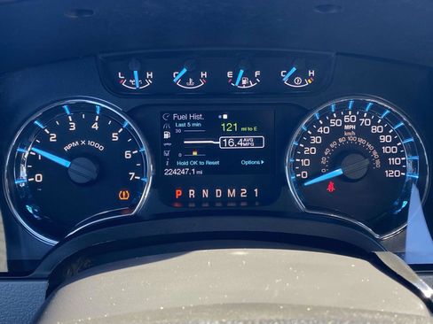 Used 2011 Ford F150 XLT w/ XLT Convenience Pkg image 22