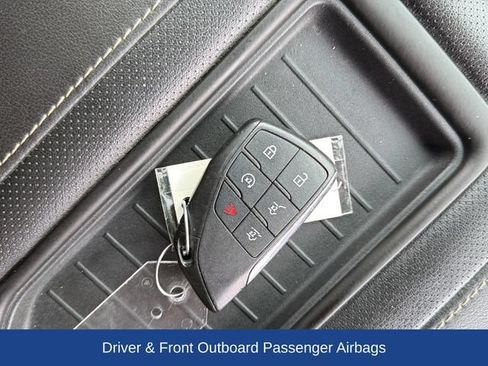 Used 2021 Chevrolet Tahoe Premier AWD/4WD image 34