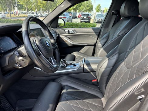 Used 2023 BMW X5 xDrive40i AWD/4WD image 17