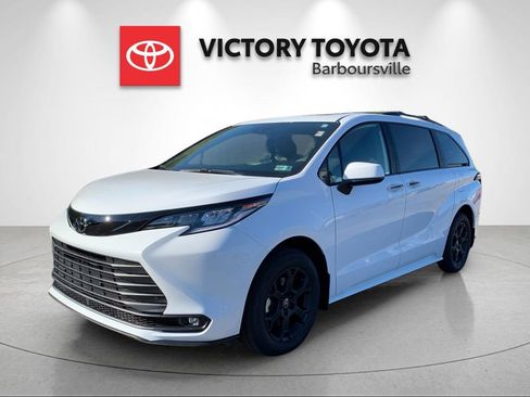 New 2026 Toyota Sienna XLE Woodland Edition AWD/4WD image 1