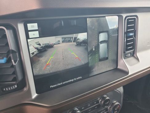 Used 2022 Ford Bronco Outer Banks AWD/4WD image 21
