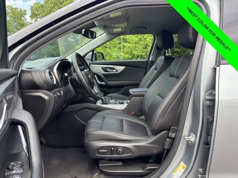 Used 2023 Chevrolet Blazer LT AWD/4WD image 3