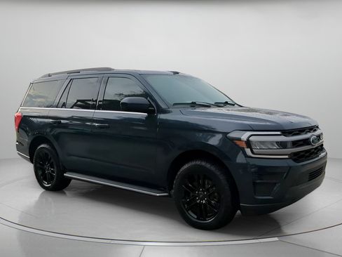 Certified 2023 Ford Expedition XLT RWD image 36