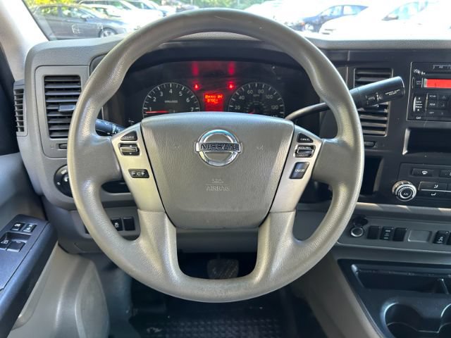 Used 2017 Nissan NV 2500 SV w/ Back Door Glass Package RWD image 10