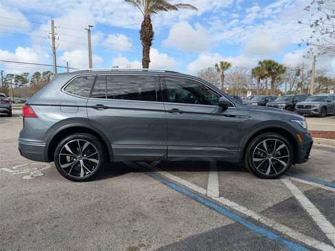 Certified 2023 Volkswagen Tiguan SEL R-Line image 7