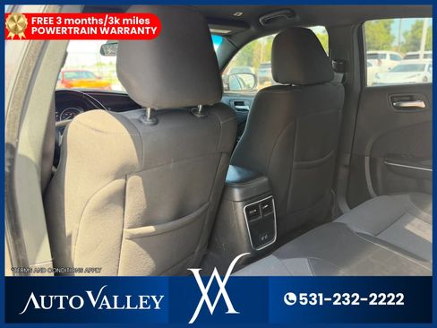 Used 2022 Dodge Charger SXT RWD image 14