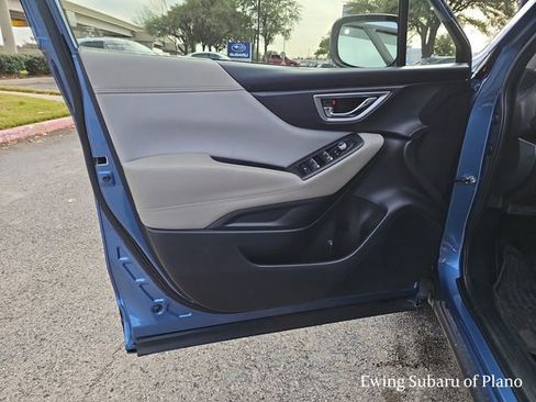 Used 2020 Subaru Forester Premium image 10