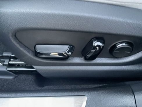 New 2025 Lexus UX 300h AWD image 11