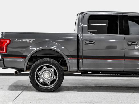 Used 2016 Ford F150 Lariat w/ Equipment Group 502A Luxury AWD/4WD image 12