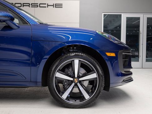 New 2025 Porsche Macan image 11
