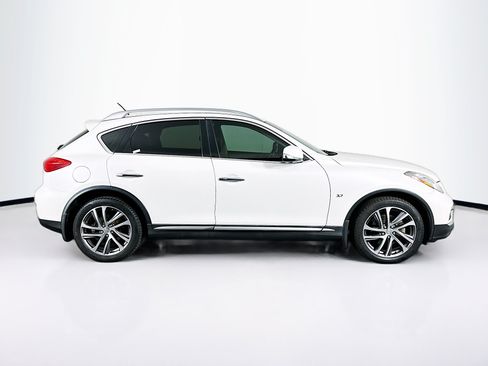 Used 2017 INFINITI QX50 AWD w/ Technology Package image 10