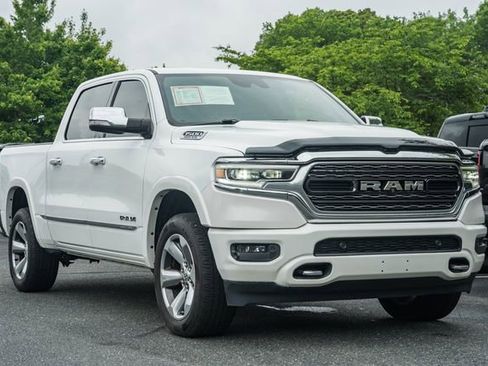 Used 2019 RAM 1500 Limited AWD/4WD image 2