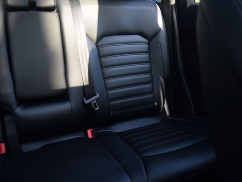 Used 2022 Ford Edge SEL w/ Convenience Package AWD/4WD image 17