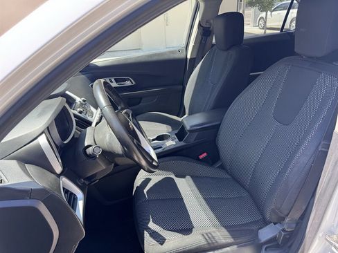 Used 2017 Chevrolet Equinox LT w/ Convenience Package FWD image 13