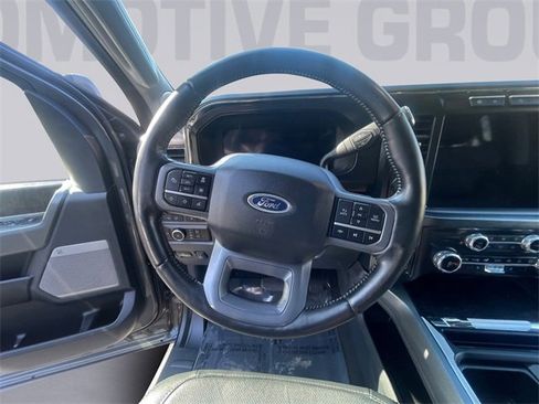 Used 2023 Ford F350 Lariat w/ Lariat Ultimate Package image 13