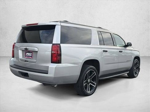 Used 2018 Chevrolet Suburban LT w/ Max Trailering Package image 5