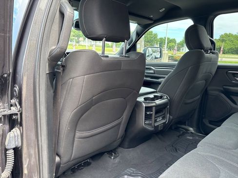 Used 2019 RAM 1500 Big Horn RWD image 38