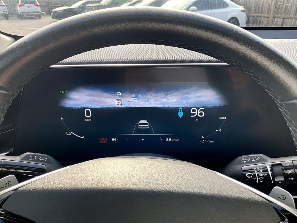 Used 2023 Kia Niro Wind FWD image 21