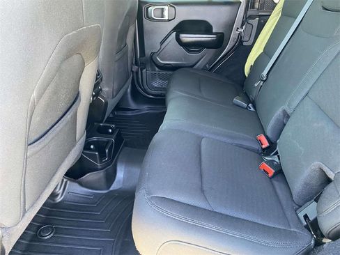 Used 2020 Jeep Wrangler Unlimited Sport S image 46