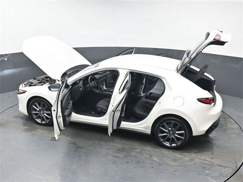 Used 2023 MAZDA MAZDA3 s image 41