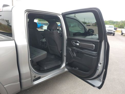 Used 2025 RAM 1500 Big Horn AWD/4WD image 32