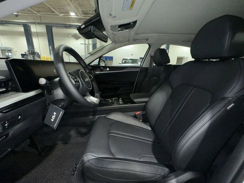 New 2026 Kia K5 EX image 13